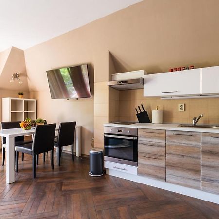 Quiet & Modern Maisonette Варна Екстер'єр фото