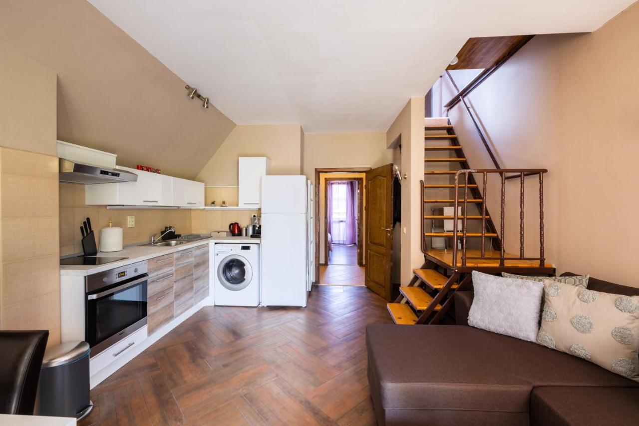 Quiet & Modern Maisonette Варна Екстер'єр фото